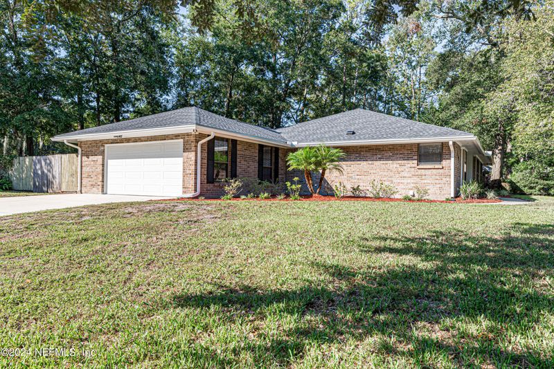 430 Segovia Dr, Fleming Island, FL 32003
