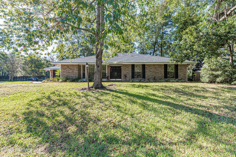 430 Segovia Dr, Fleming Island, FL 32003