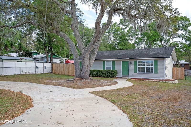 430 SW Jasmine Ave, Keystone Heights, FL 32656