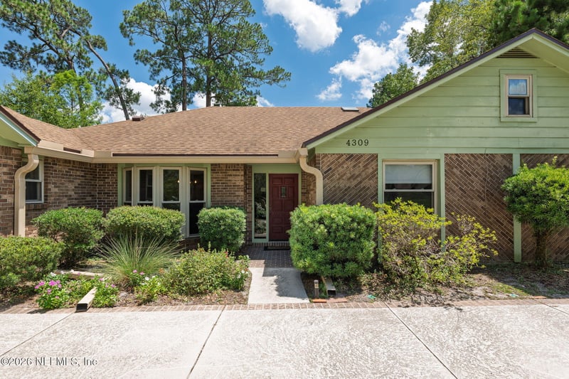 4309 Maywood Dr, Jacksonville, FL 32277