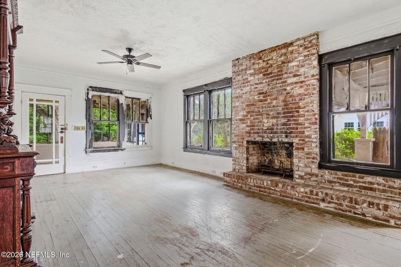4313 Hiawatha St, Jacksonville, FL 32210