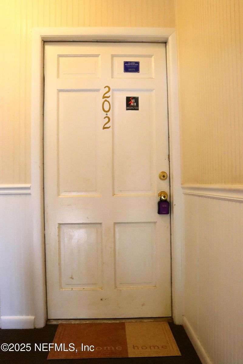 4319 Plaza Gate Ln #202, Jacksonville, FL 32217