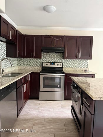 4321 Plaza Gate Ln S #202, Jacksonville, FL 32217