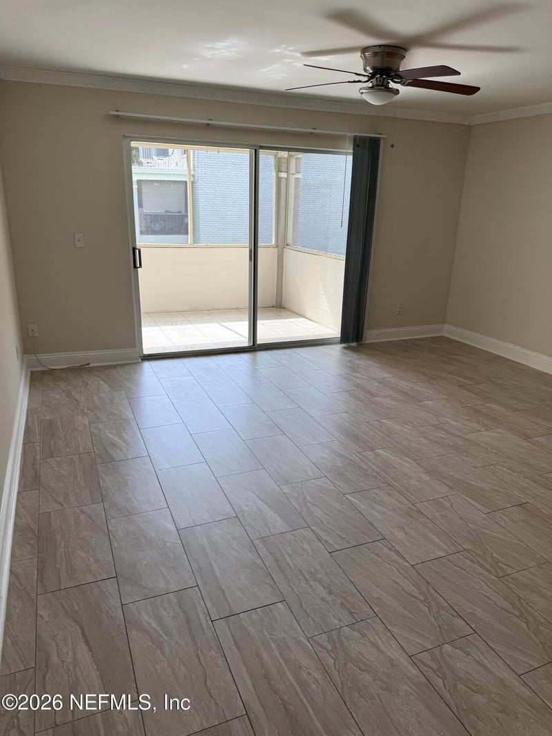4321 Plaza Gate Ln S #202, Jacksonville, FL 32217