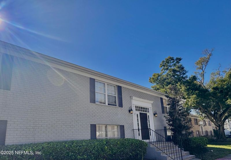 4323 Plaza Gate Ln #102, Jacksonville, FL 32217