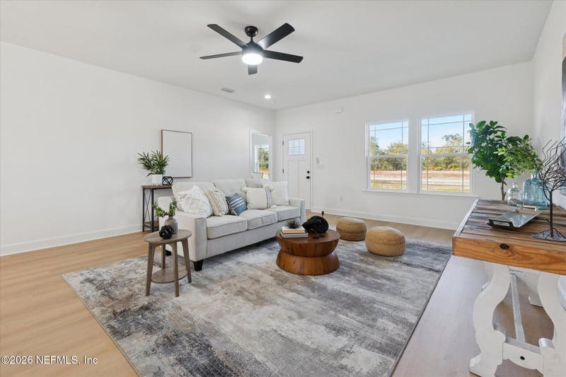 434 SE 72nd St, Starke, FL 32091