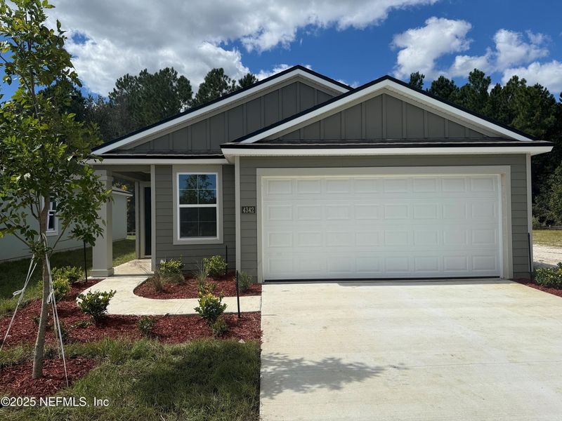 4342 Evening Primrose Dr, Jacksonville, FL 32218