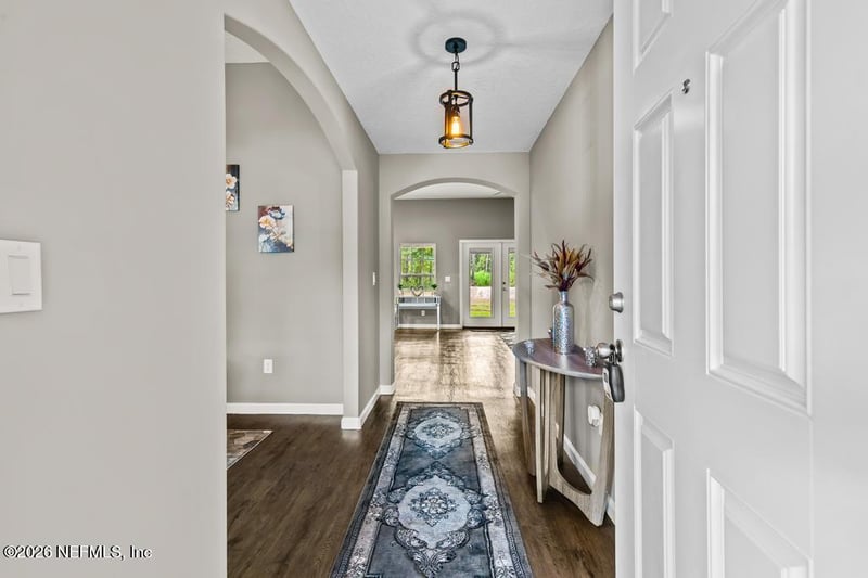 43562 Ratliff Rd, Callahan, FL 32011