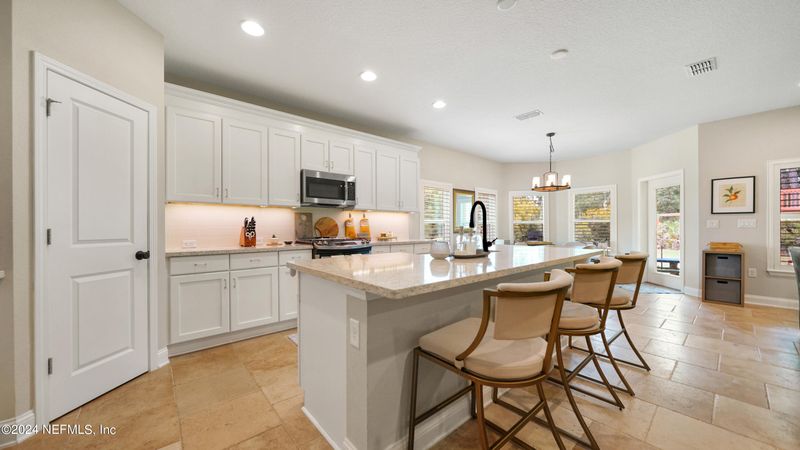 436 Portada Dr, St Augustine, FL 32095