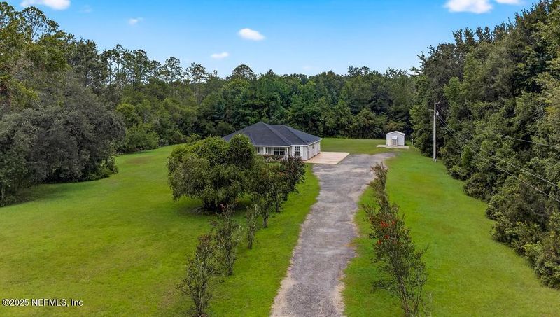 43812 Freedom Dr, Callahan, FL 32011