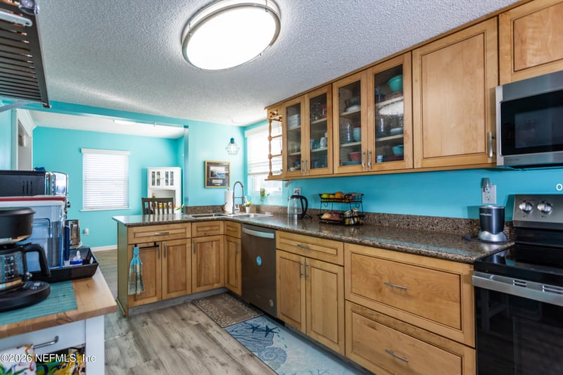 44 Flagler Dr, Palm Coast, FL 32137