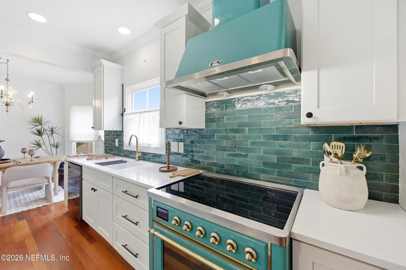 44 W 12th St, Jacksonville, FL 32206