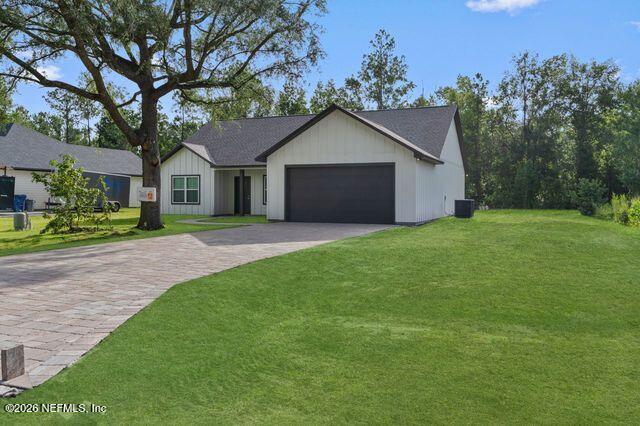 44016 Breezy Ln, Callahan, FL 32011