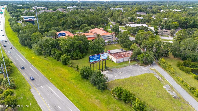 4402 Old Salisbury Rd, Jacksonville, FL 32216