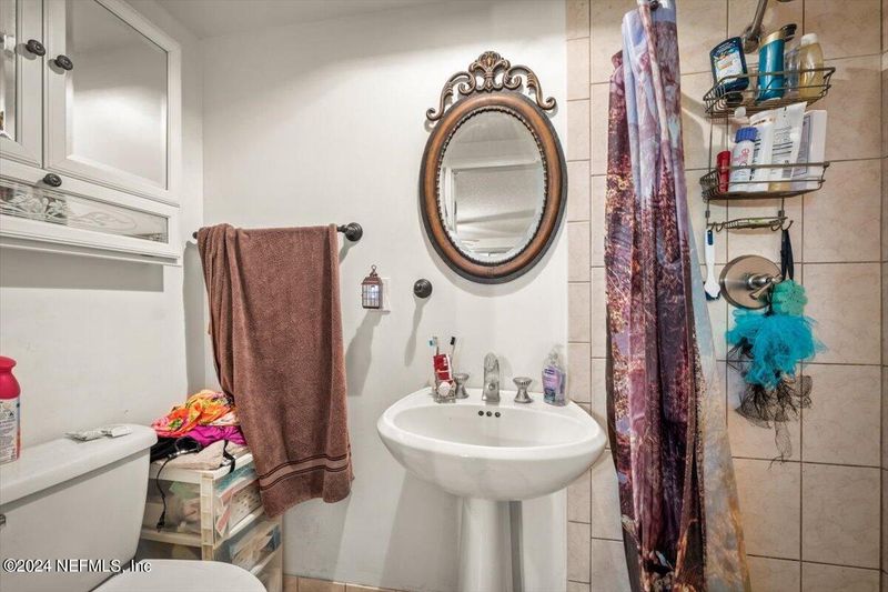 4410 Gate Ln, Jacksonville, FL 32226
