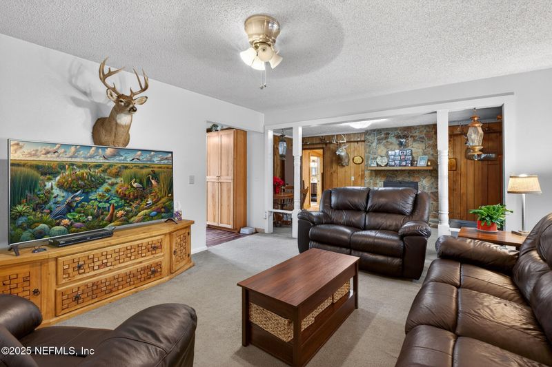 44108 Becker Ave, Callahan, FL 32011