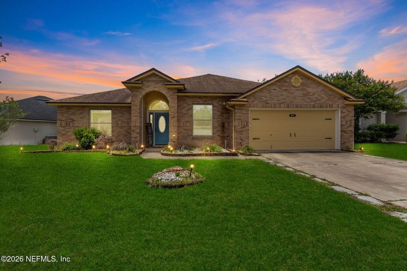 4413 Hanging Moss Dr, Orange Park, FL 32073