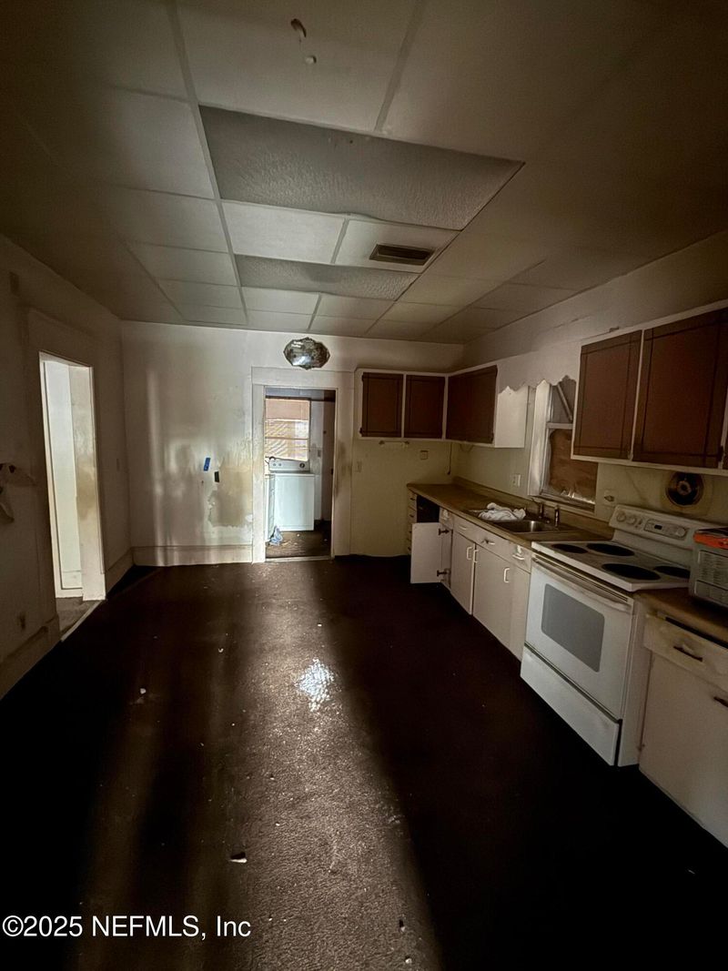 4417 Victor St, Jacksonville, FL 32207