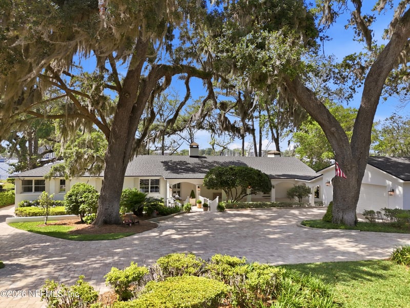 4422 Mcgirts Blvd, Jacksonville, FL 32210
