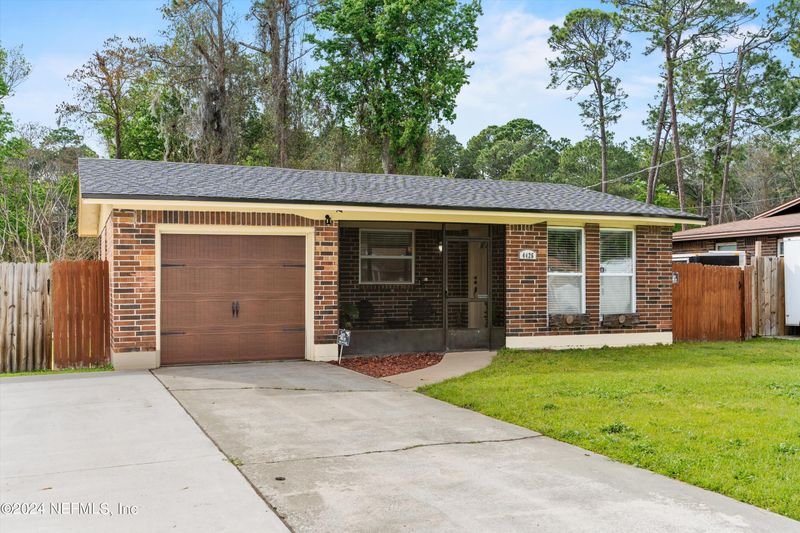 4426 Packard Dr, Jacksonville, FL 32246