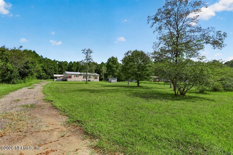 44326 Woodland Cir, Callahan, FL 32011