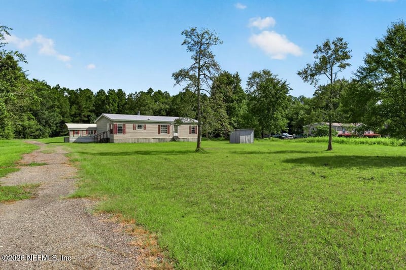 44326 Woodland Cir, Callahan, FL 32011