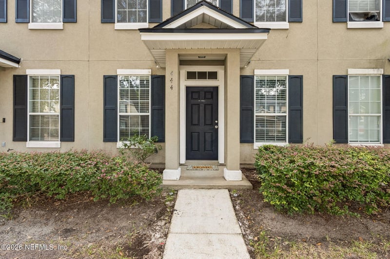 444 Sherwood Oaks Dr, Orange Park, FL 32073