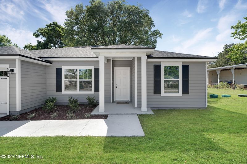 4456 Anson Dr, Jacksonville, FL 32246