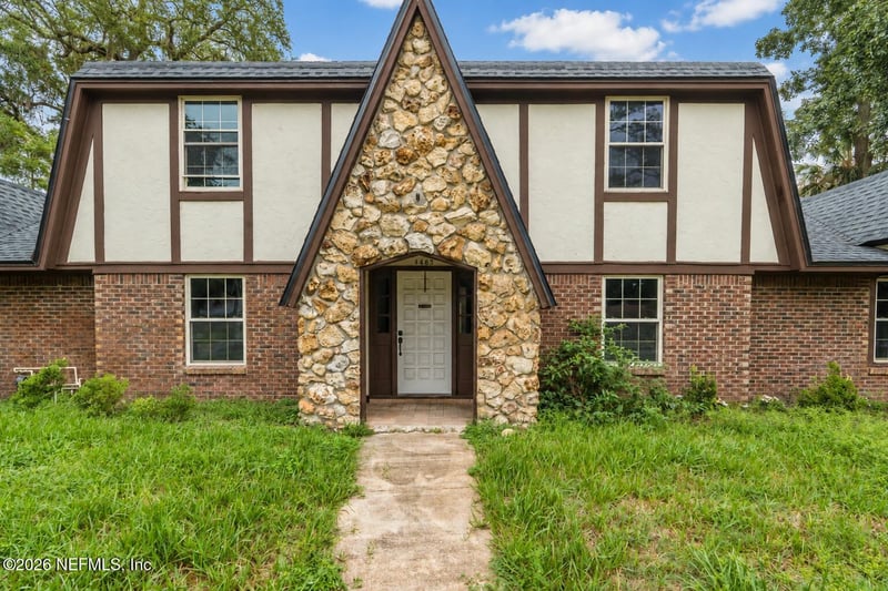 4463 River Trail Rd, Jacksonville, FL 32277