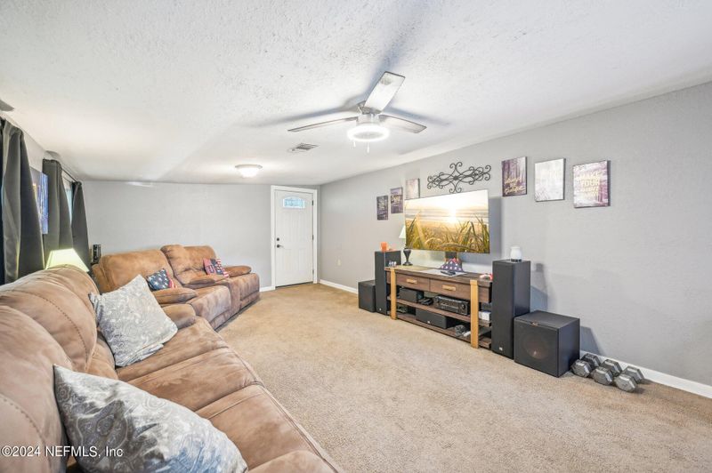 447 Ameca Ave, Orange Park, FL 32073