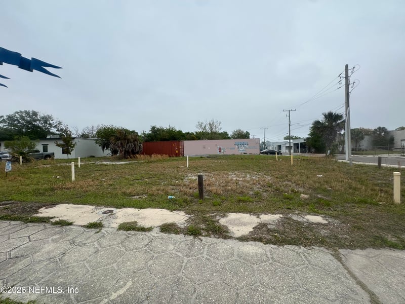 447 E 8th St, Jacksonville, FL 32206