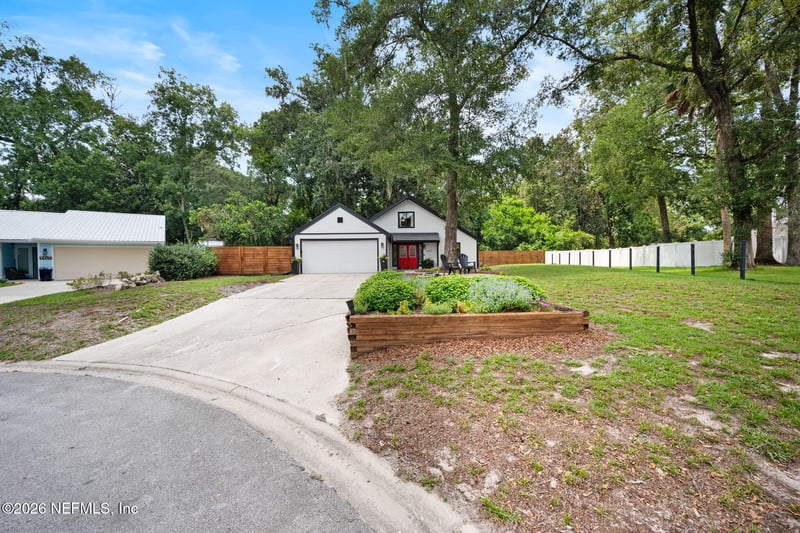 4477 Carolyn Cove Ln N, Jacksonville, FL 32258
