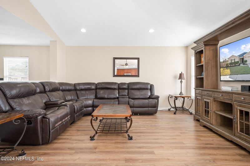 4479 Oak Moss Loop, Middleburg, FL 32068