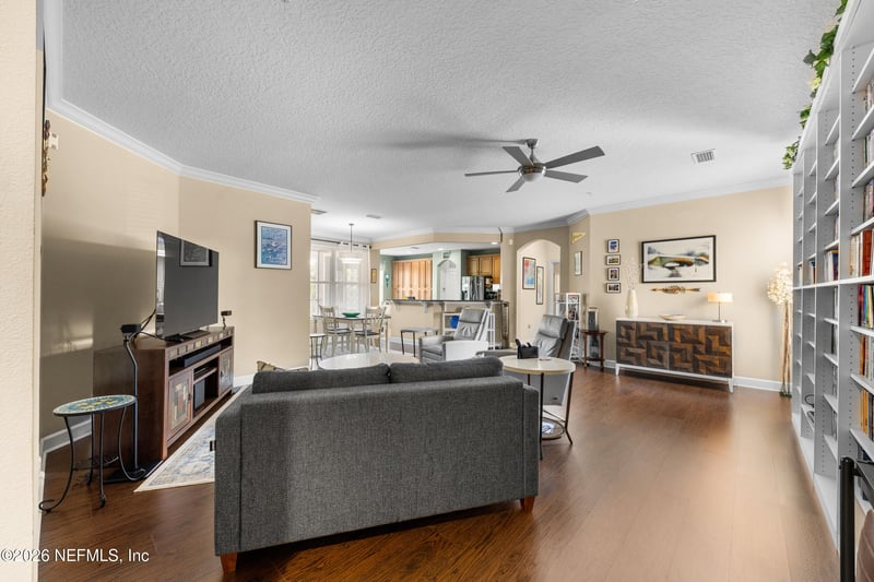 4480 Deerwood Lake Pw #238, Jacksonville, FL 32216