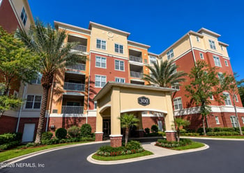 4480 Deerwood Lake Pw #352, Jacksonville, FL 32216