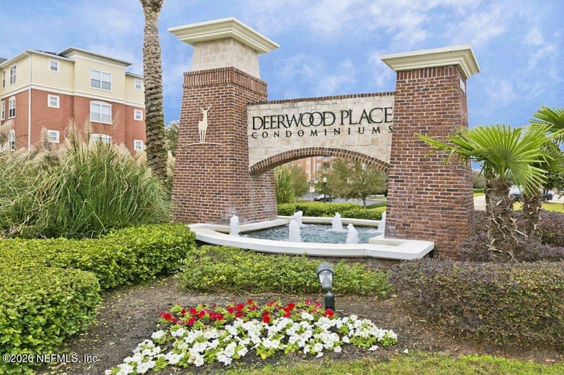 4480 Deerwood Lake Pw #458, Jacksonville, FL 32216
