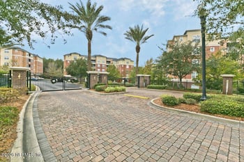 4480 Deerwood Lake Pw #458, Jacksonville, FL 32216