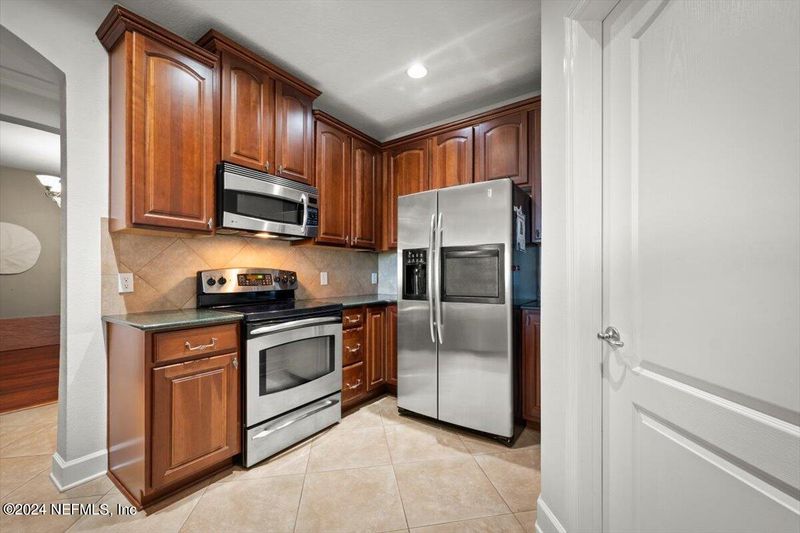 4480 Deerwood Lake Pw #654, Jacksonville, FL 32216