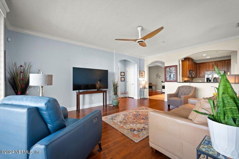 4480 Deerwood Lake Pw #654, Jacksonville, FL 32216