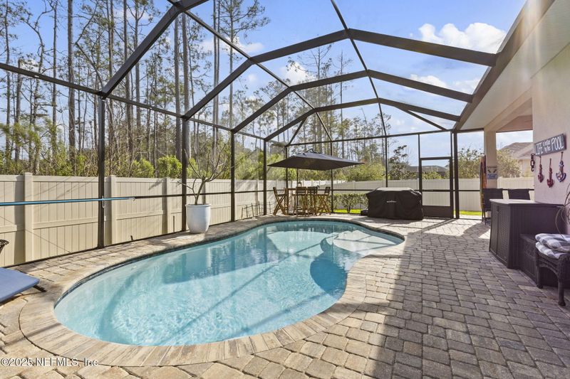 45 Manor Ln, St Johns, FL 32259