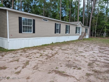 45053 R Jones Rd, Callahan, FL 32011