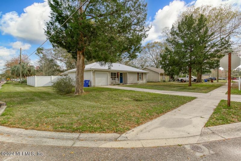 45068 Fourth Ave, Callahan, FL 32011