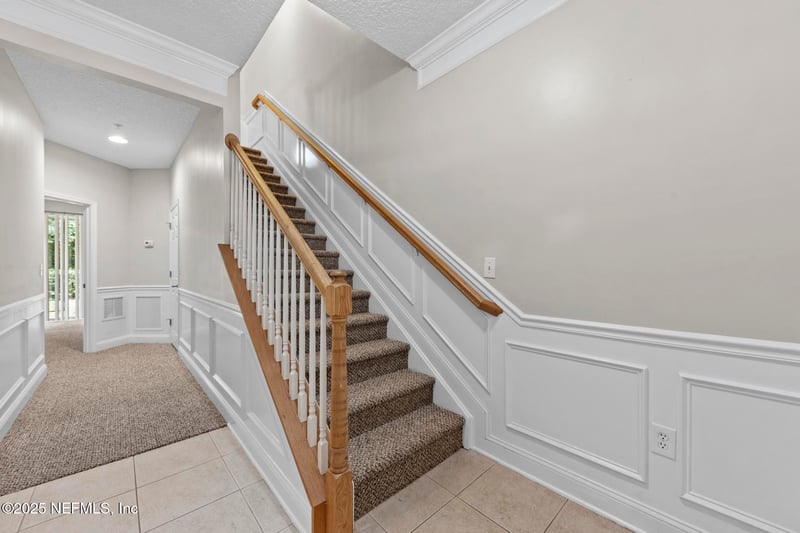 4510 Congressional Dr, Jacksonville, FL 32246