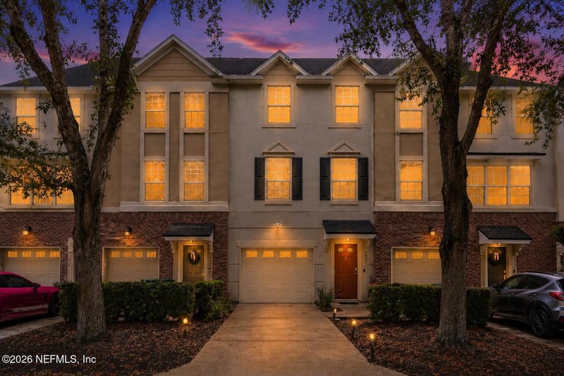 4511 Capital Dome Dr, Jacksonville, FL 32246