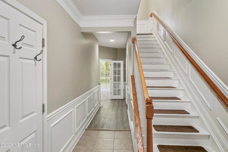 4511 Capital Dome Dr, Jacksonville, FL 32246