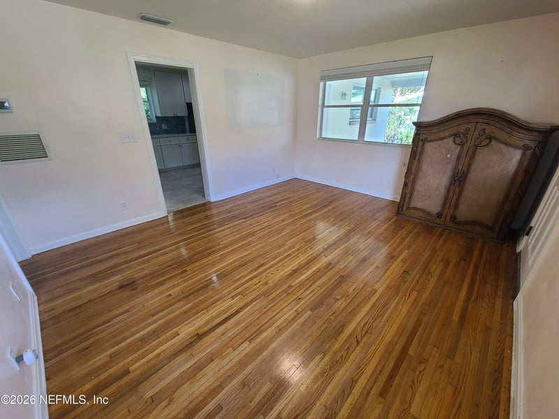 4512 Ish Brant Rd W, Jacksonville, FL 32210