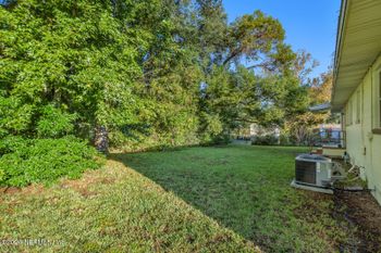 4512 Ish Brant Rd W, Jacksonville, FL 32210