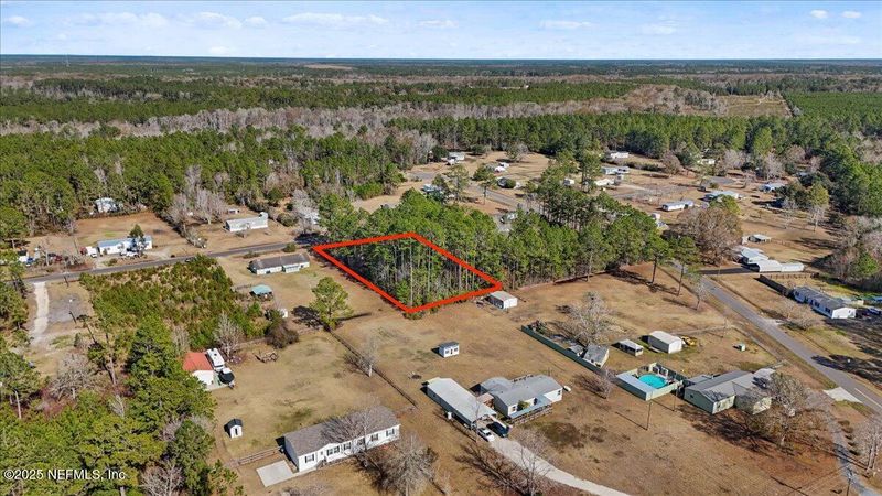 45185 Gail Dr, Callahan, FL 32011