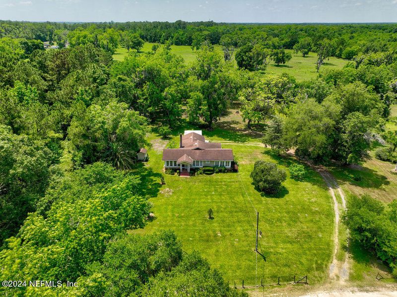 45185 Irvin Rd, Callahan, FL 32011