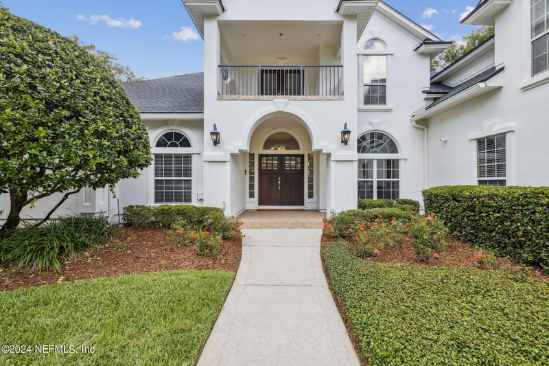 4520 Swilcan Bridge Ln N, Jacksonville, FL 32224